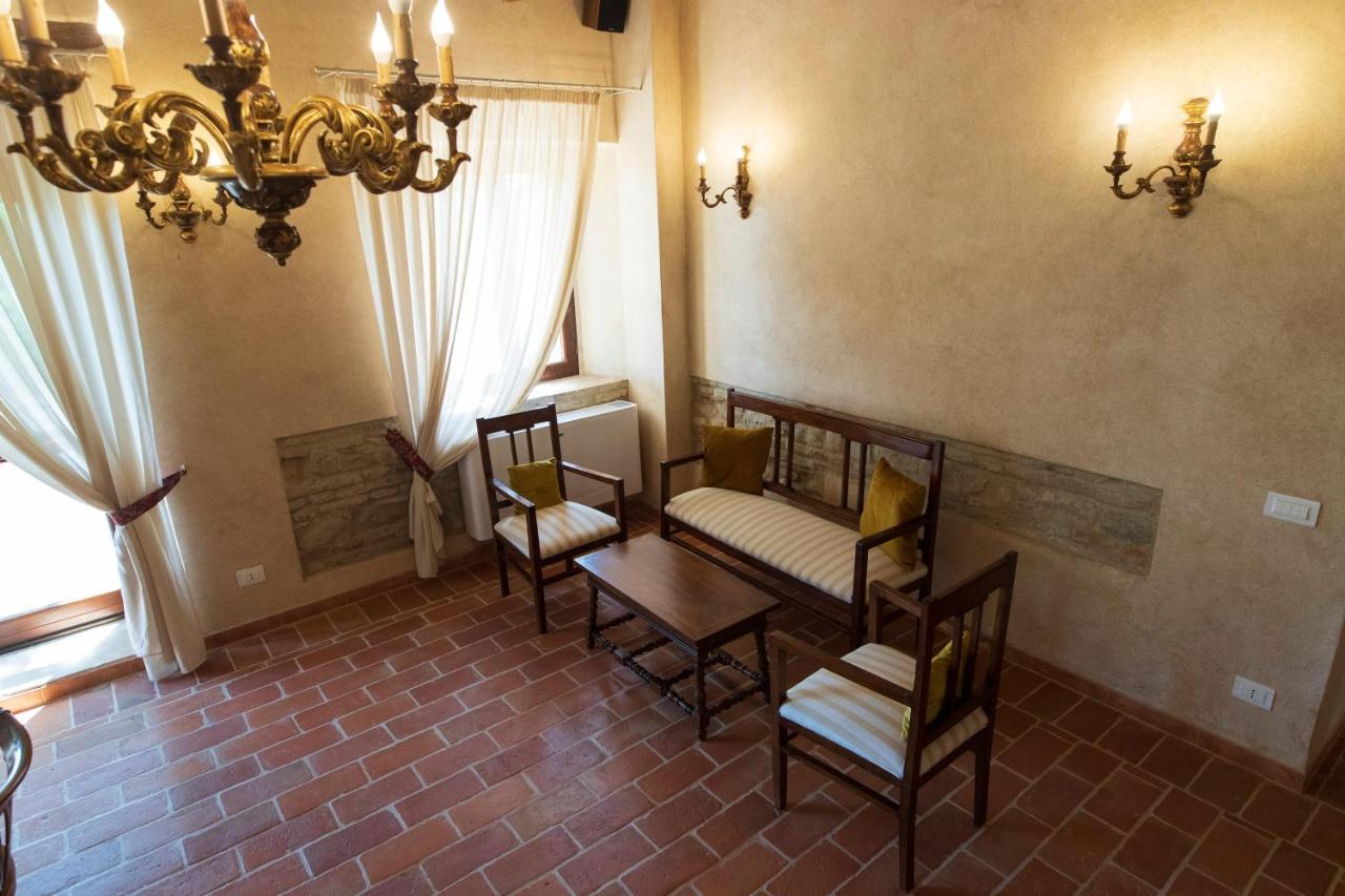 Locanda Di Montegiove Fano Exteriér fotografie